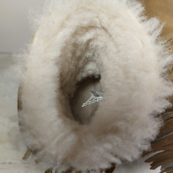 UGG Girls Classic Short ll Fringe Chestnut Suede Boot Youth Size 12 - Picture 8 of 14